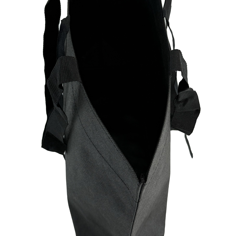 New Shopper in TNT Nero dimensioni 30x18+12cm - immagine 4